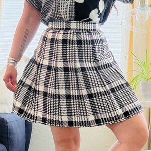 Vintage Pleated Miniskirt 90s Tracy Evans Black White Check Plaid Schoolgirl